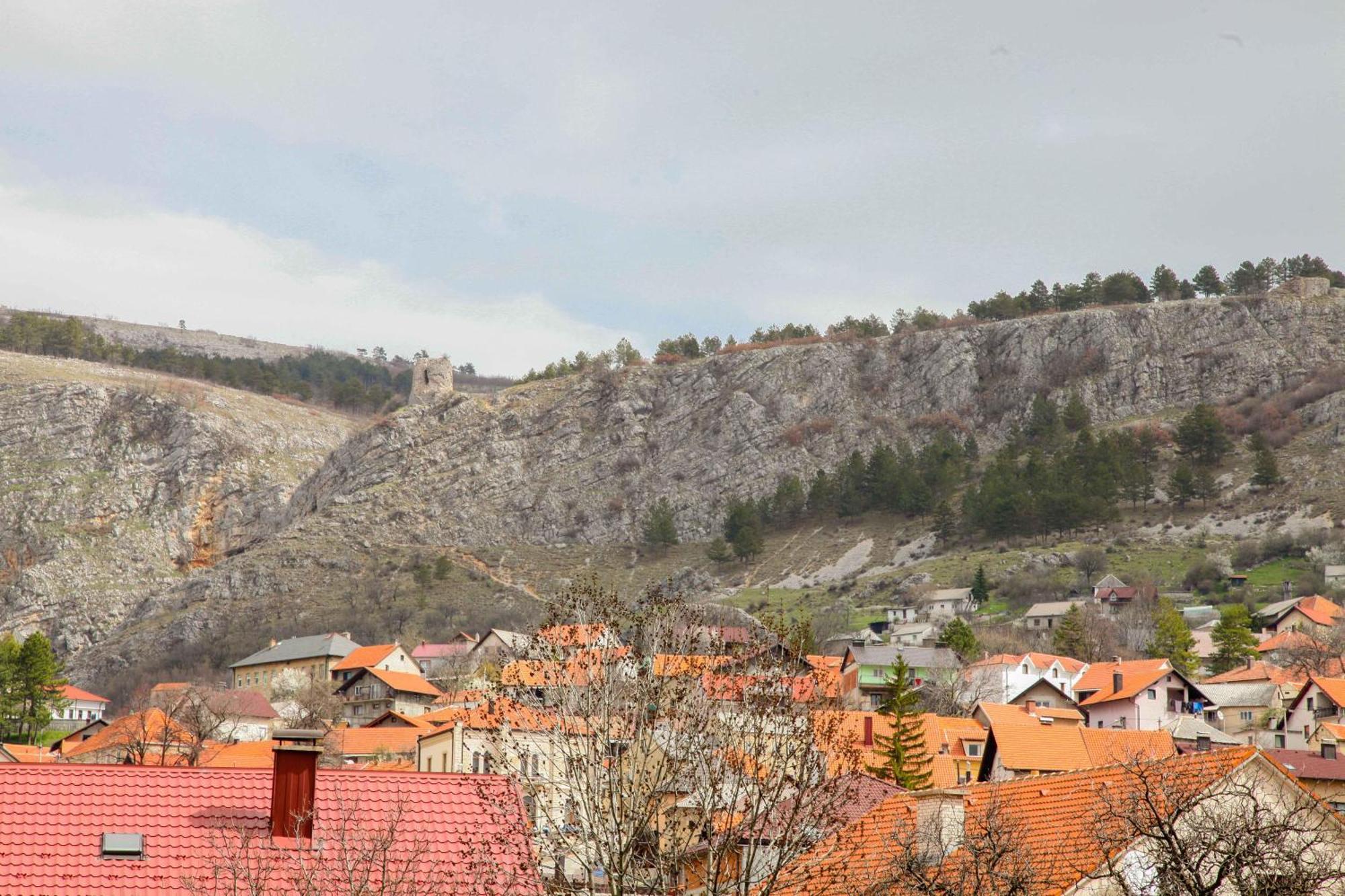 Hard Rock Rooms For Two Livno Bilik gambar