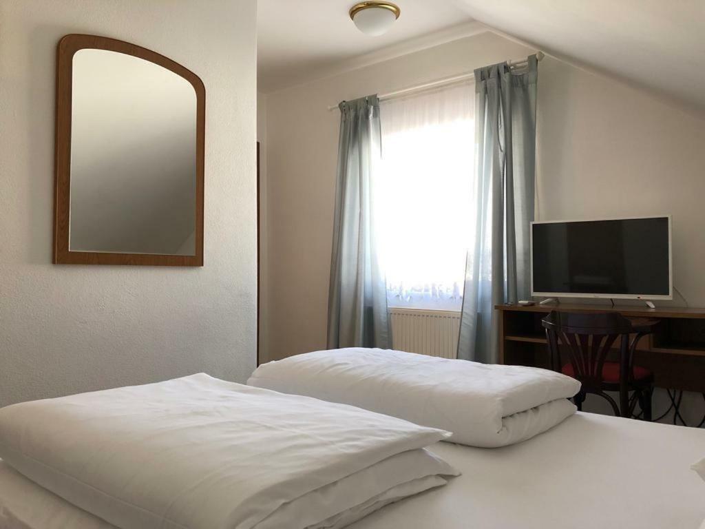 Hard Rock Rooms For Two Livno Luaran gambar