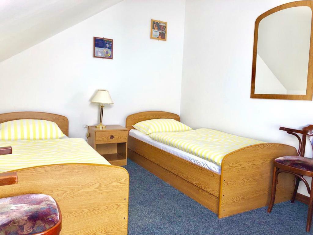 Hard Rock Rooms For Two Livno Luaran gambar