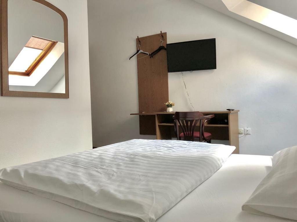 Hard Rock Rooms For Two Livno Luaran gambar